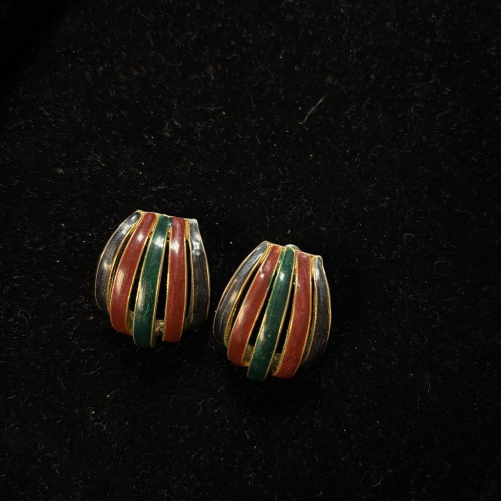 VINTAGE EARRINGS BUNDLE